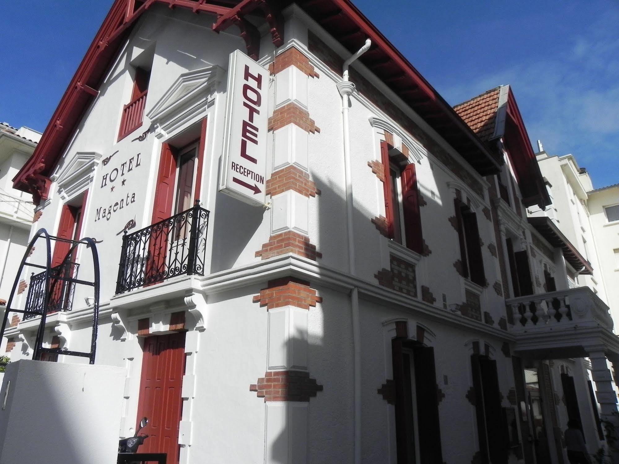 Magenta Hotel